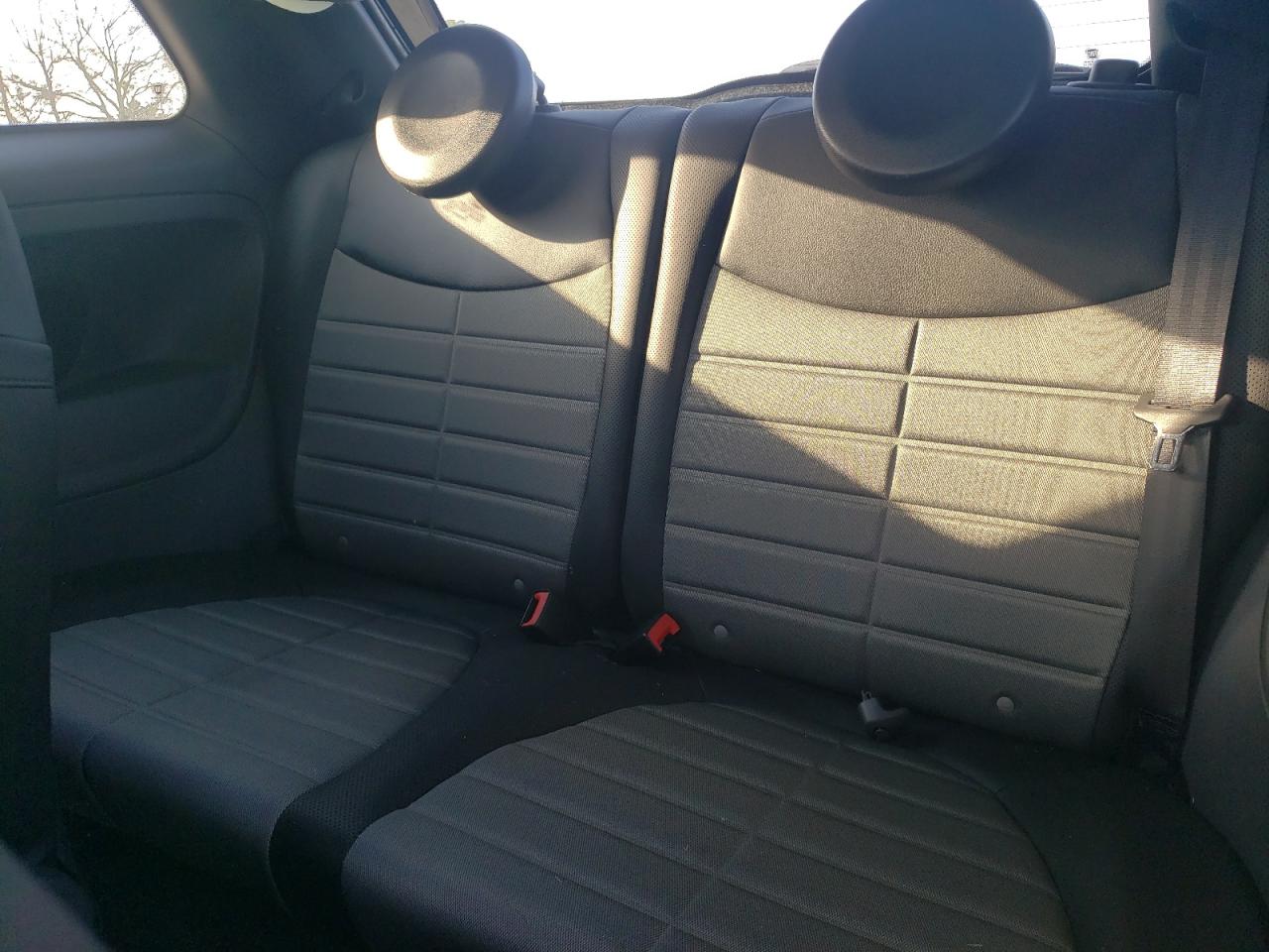 2012 Fiat 500 - Image 10