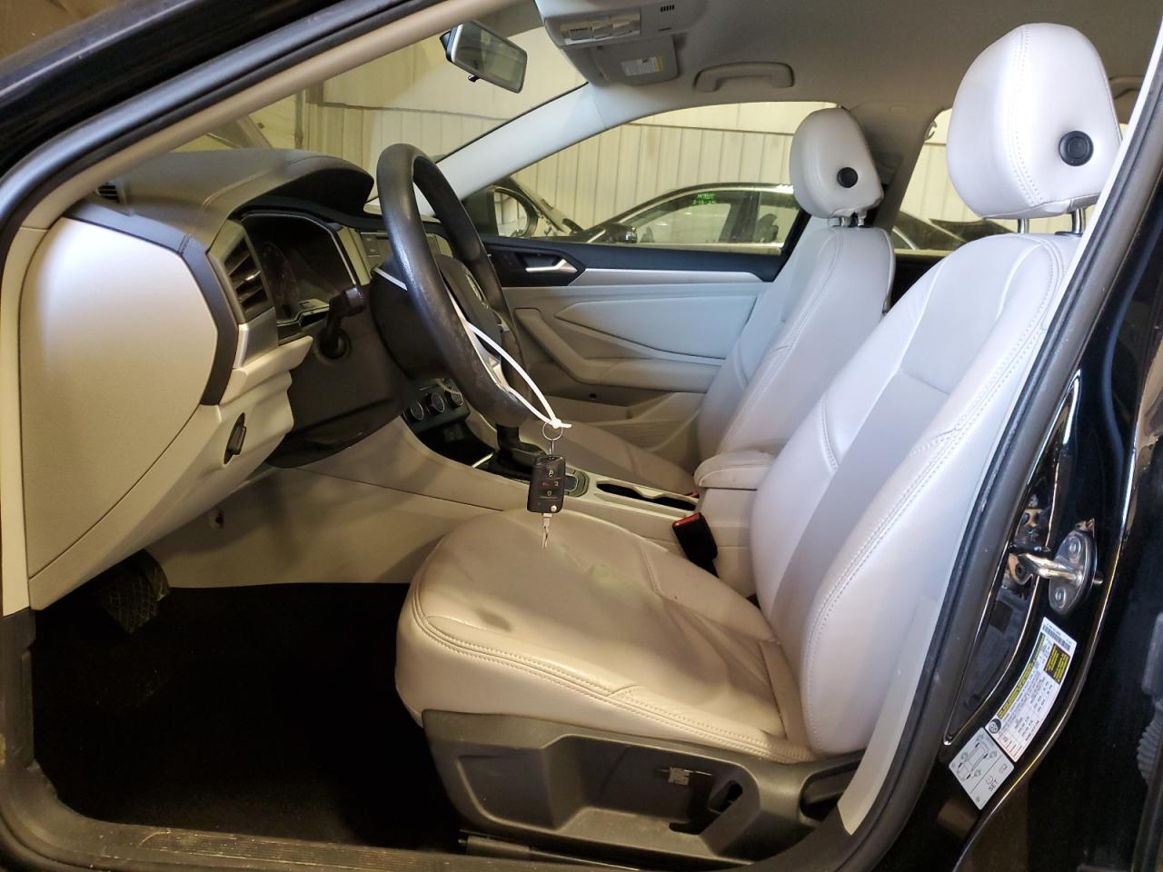 2019 Volkswagen Jetta - Image 7