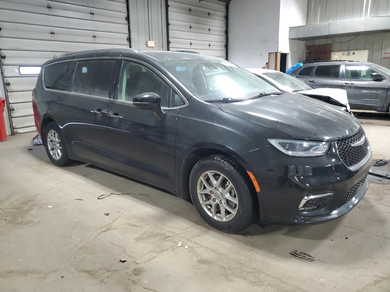 2021 Chrysler Pacifica - Image 4