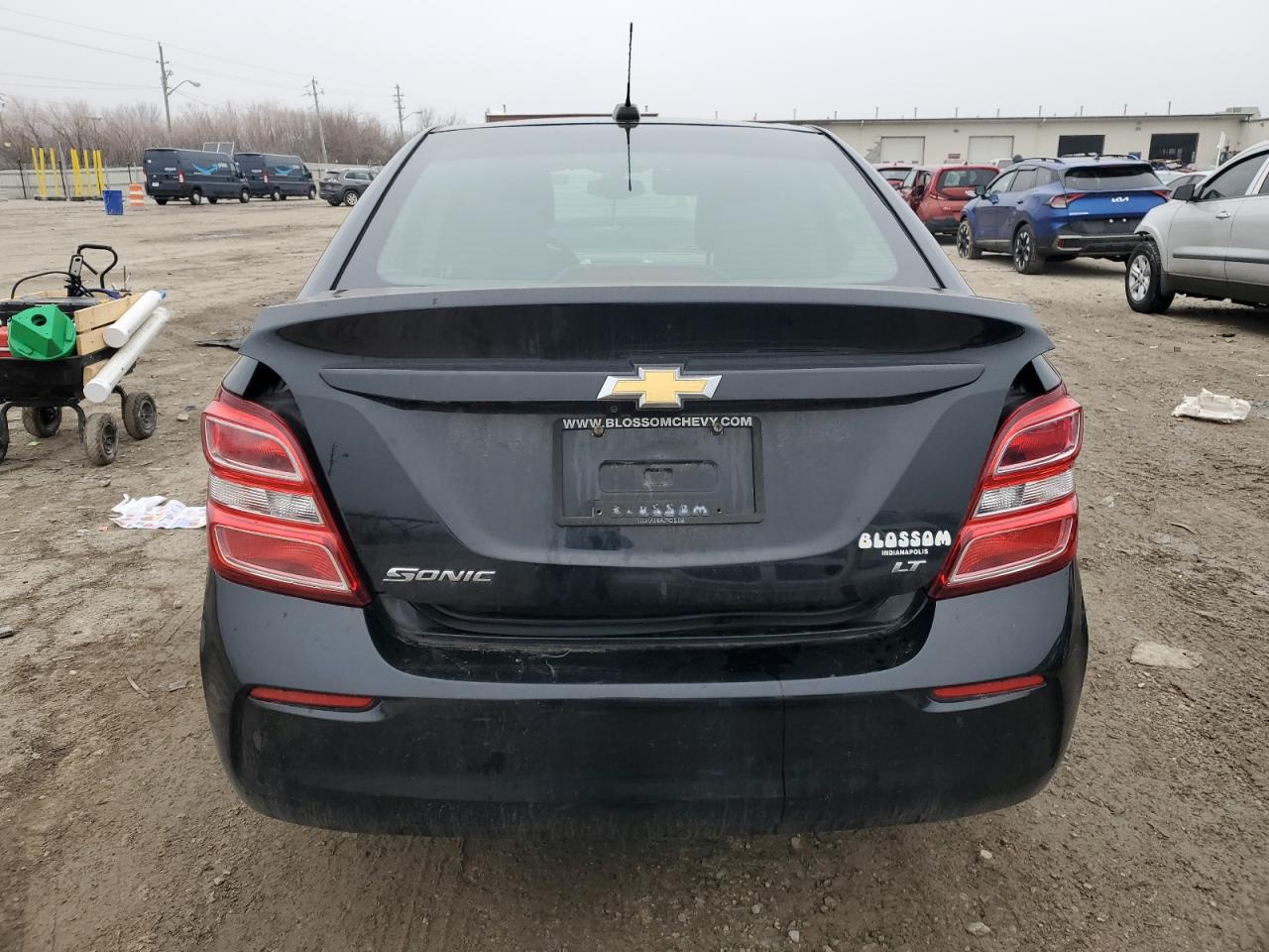 1G1JD5SBXK4117917 CHEVROLET SONIC 2019