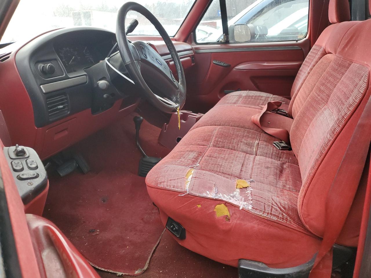 1992 Ford F150 VIN: 2FTEF14N4NCA90026 Lot: 45394035