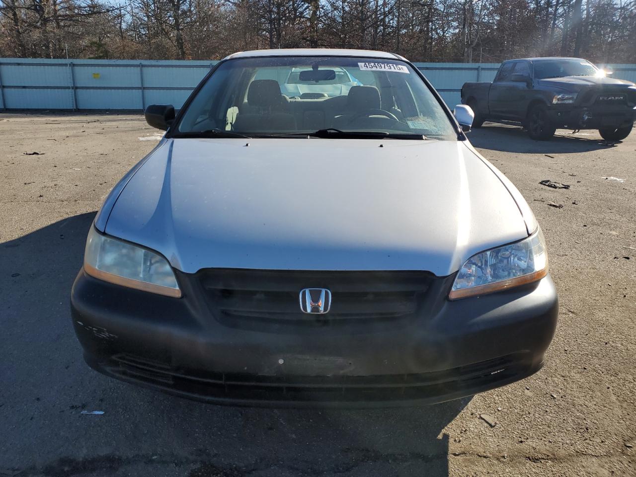 2002 Honda Accord - Image 5