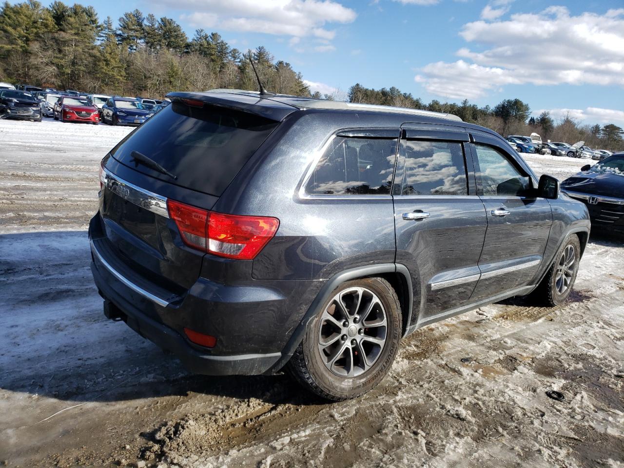 2012 Jeep Grand Cherokee - Image 3