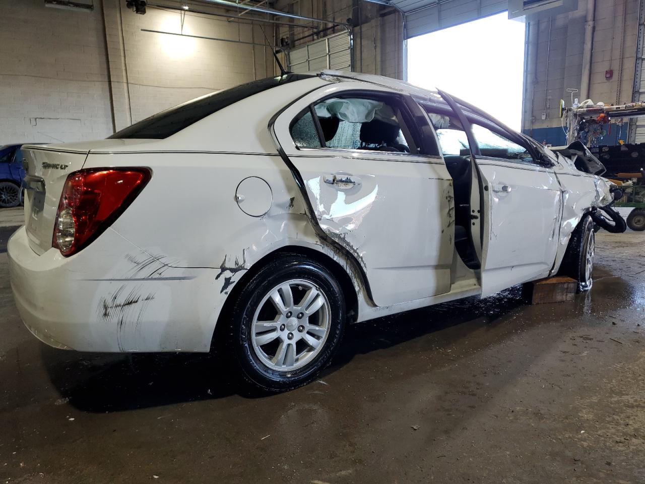 2014 Chevrolet Sonic - Image 3