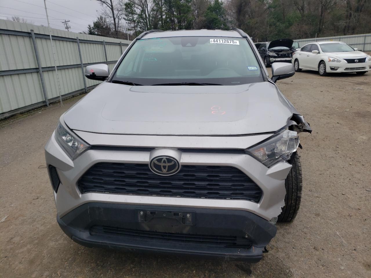 2019 Toyota RAV 4 - Image 5