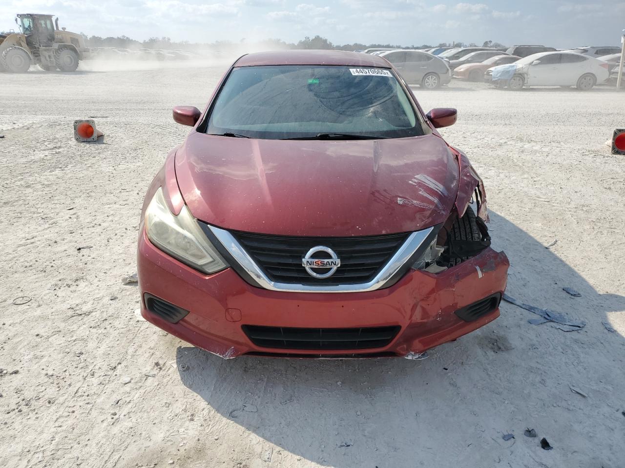 2016 Nissan Altima - Image 5
