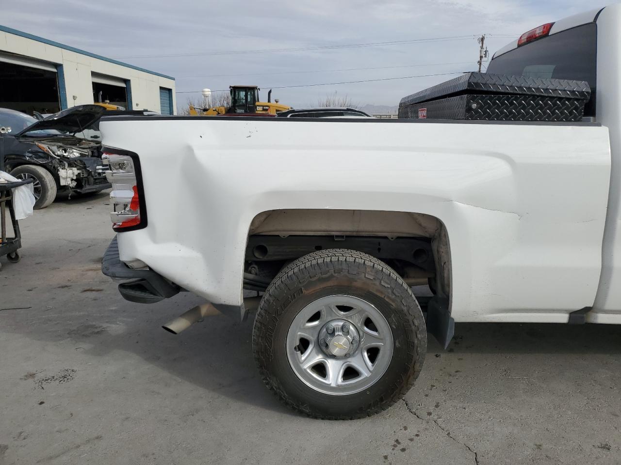 2016 Chevrolet Silverado - Image 10
