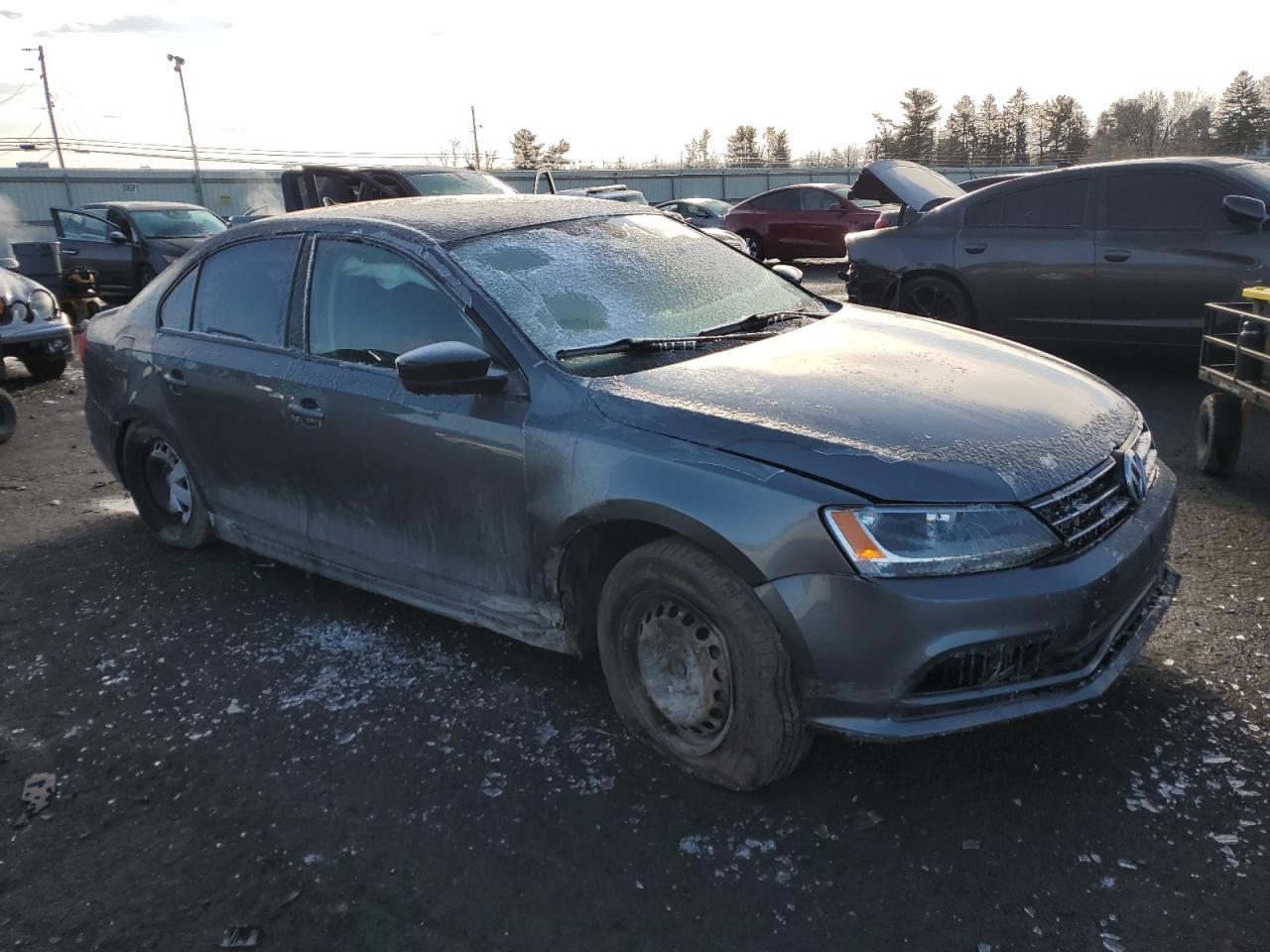 2016 Volkswagen Jetta - Image 4