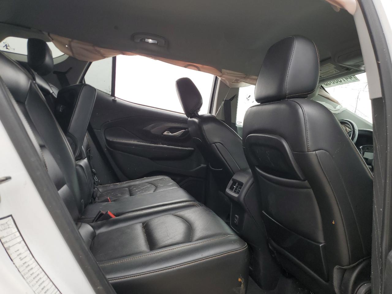 2019 GMC Terrain - Image 11