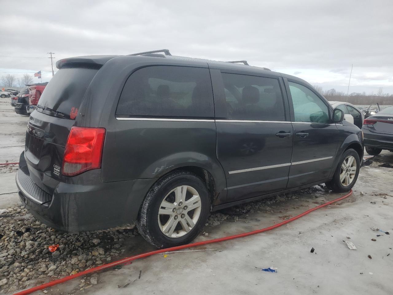 2011 Dodge Caravan - Image 3