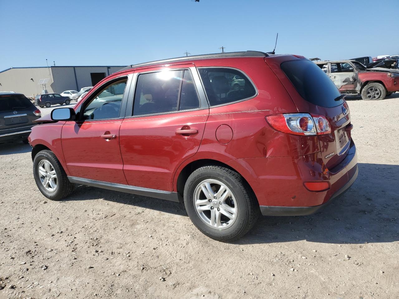 2011 Hyundai Santa Fe - Image 2