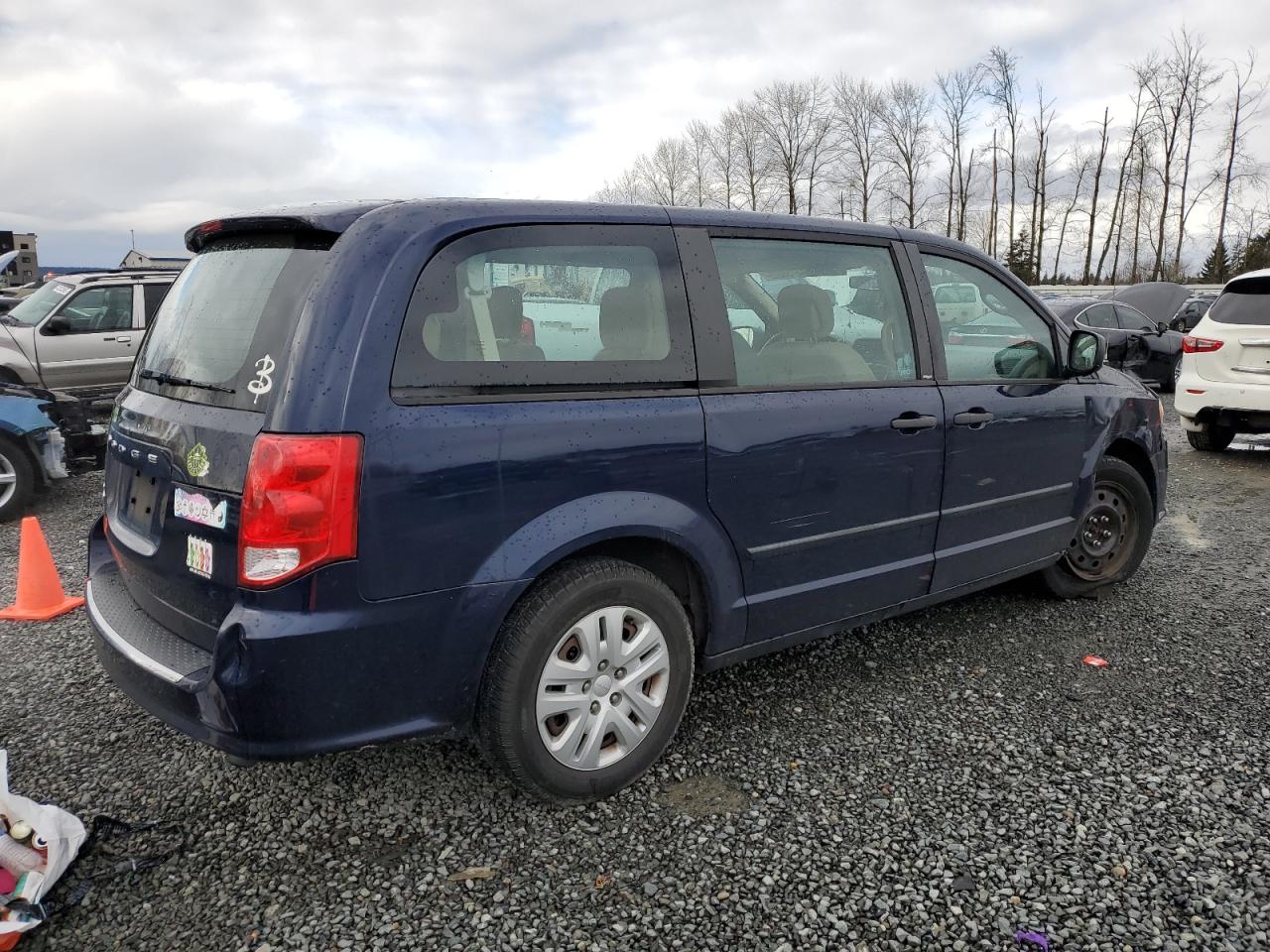 2013 Dodge Caravan - Image 3