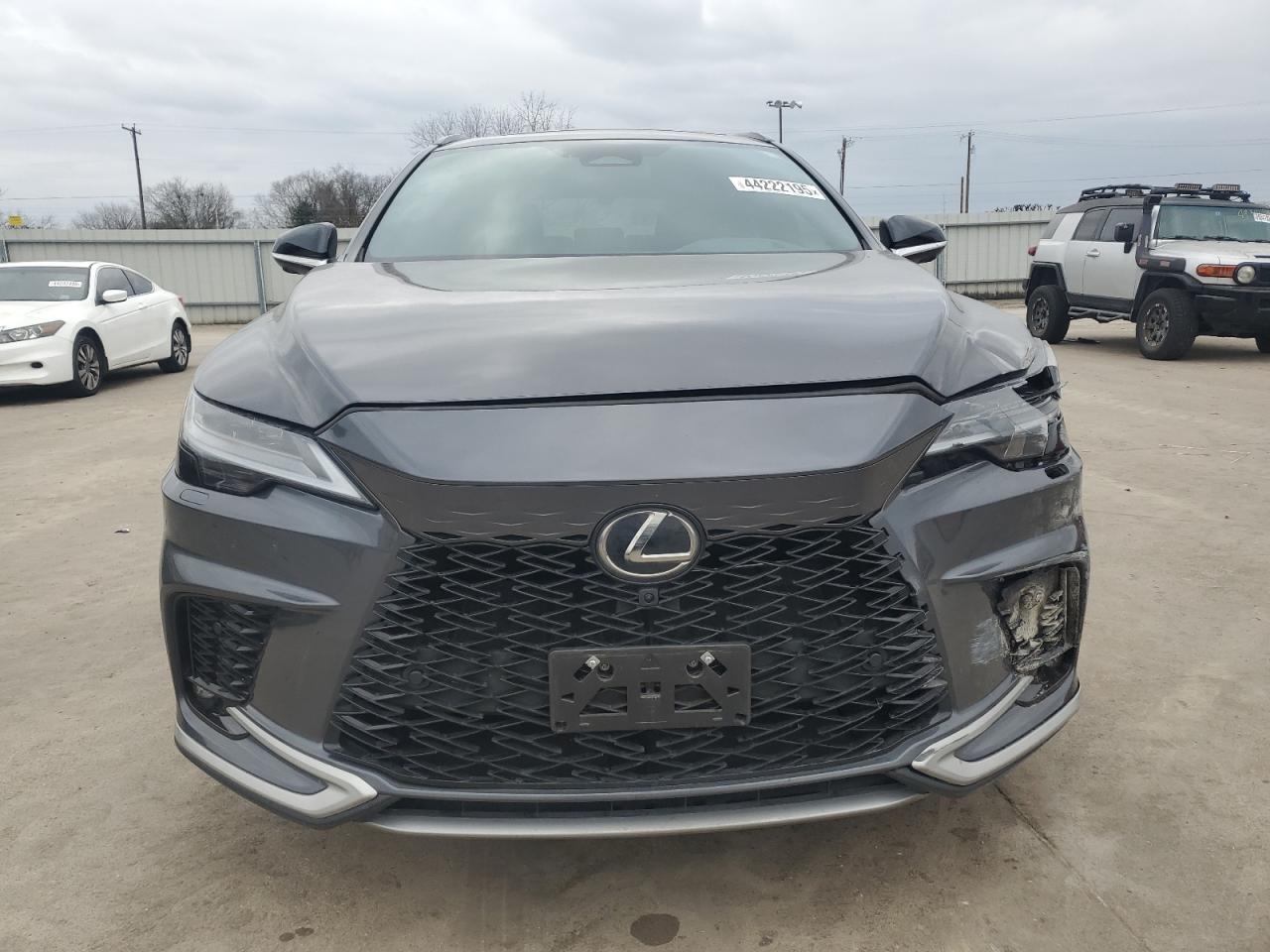 2024 Lexus RX - Image 5