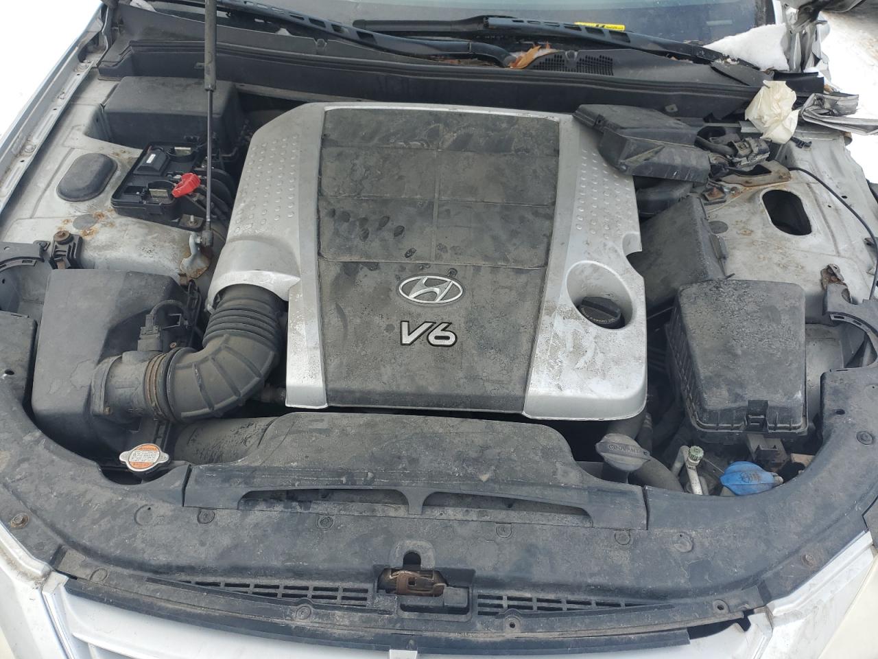 2009 Hyundai Genesis - Image 11