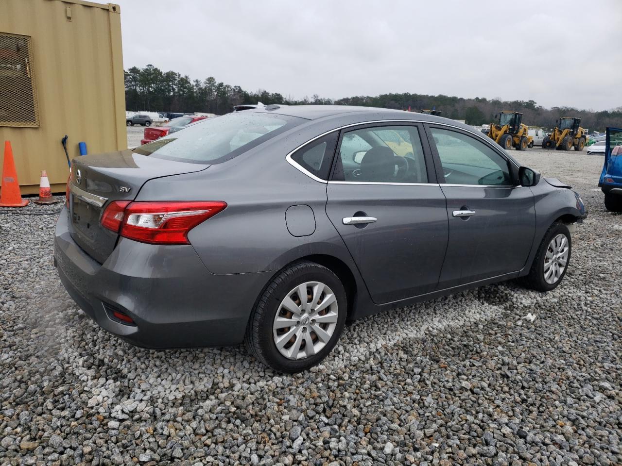 2016 Nissan Sentra - Image 3