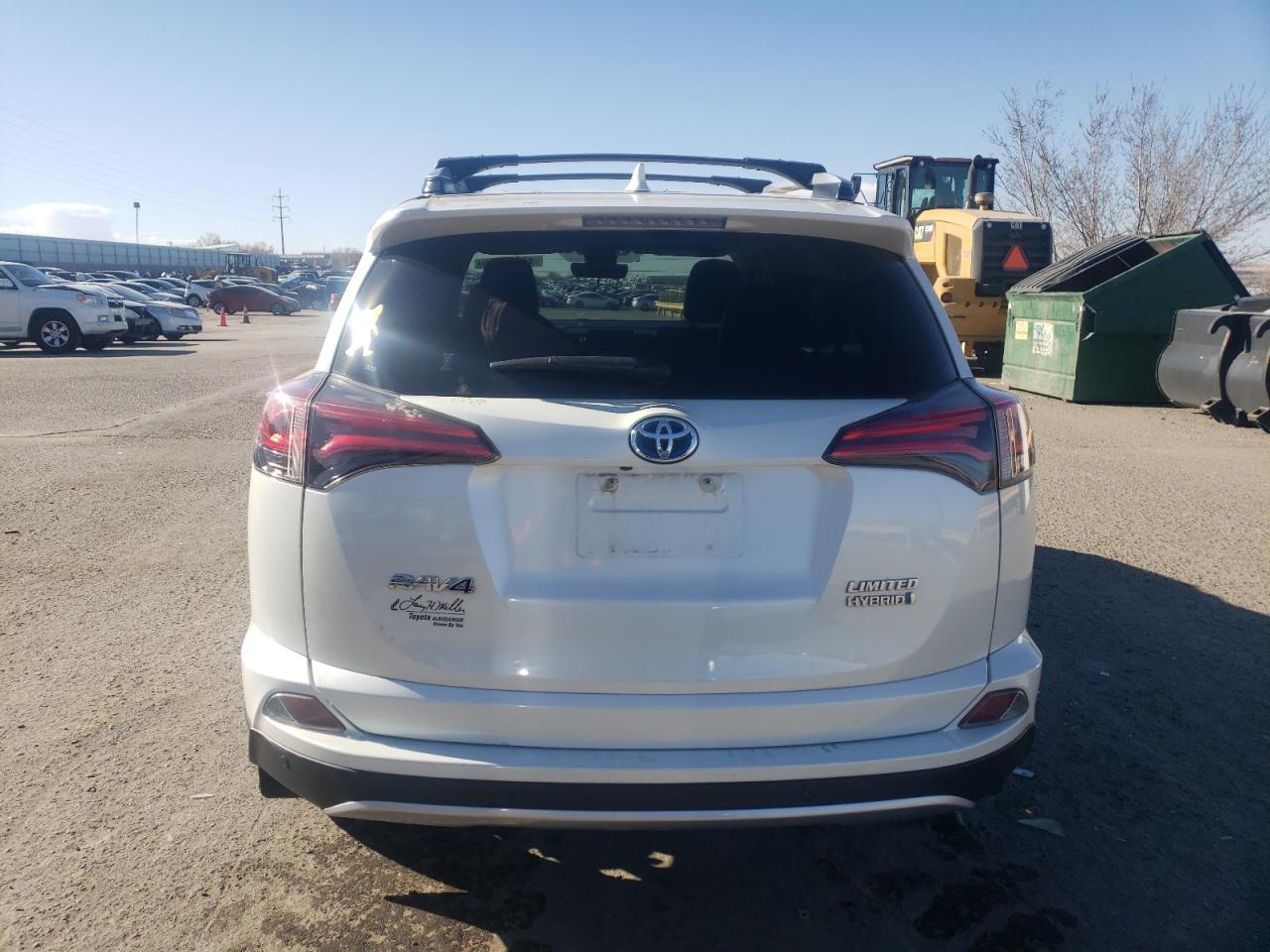 2017 Toyota RAV 4 - Image 6