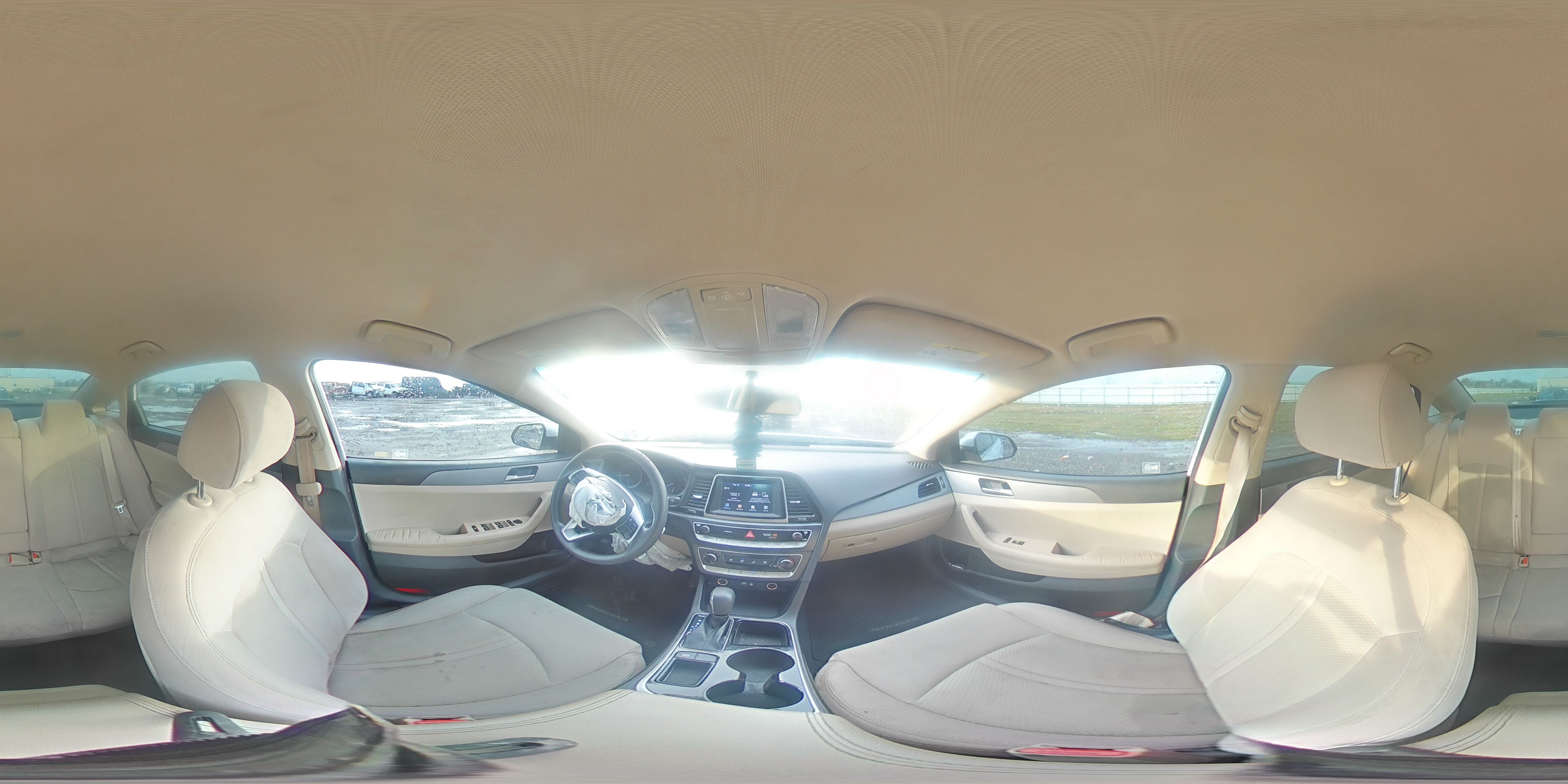 2019 Hyundai Sonata - Image 13