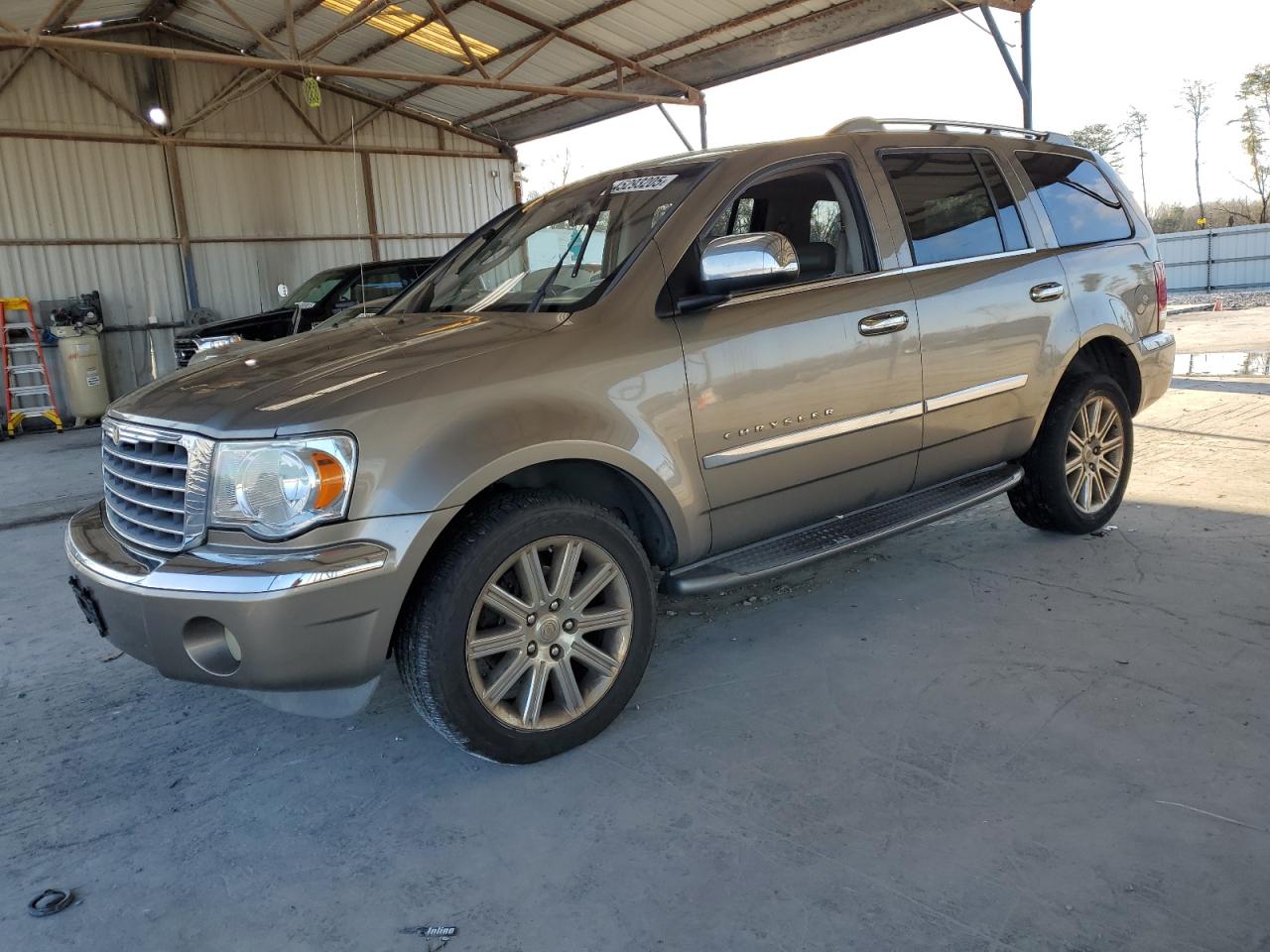 2007 Chrysler Aspen - Image 1