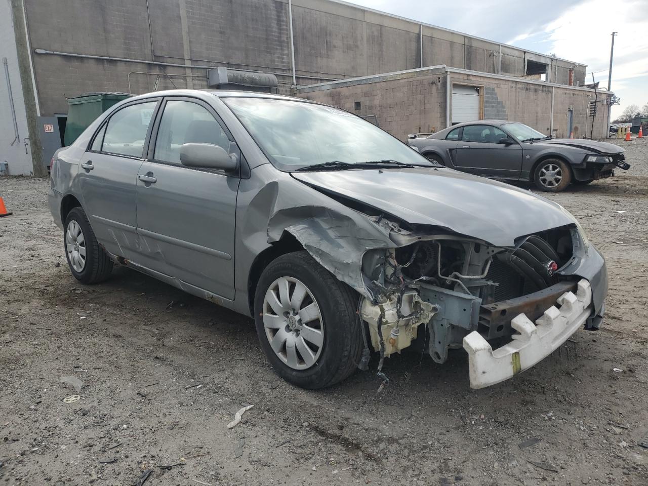 2004 Toyota Corolla - Image 4