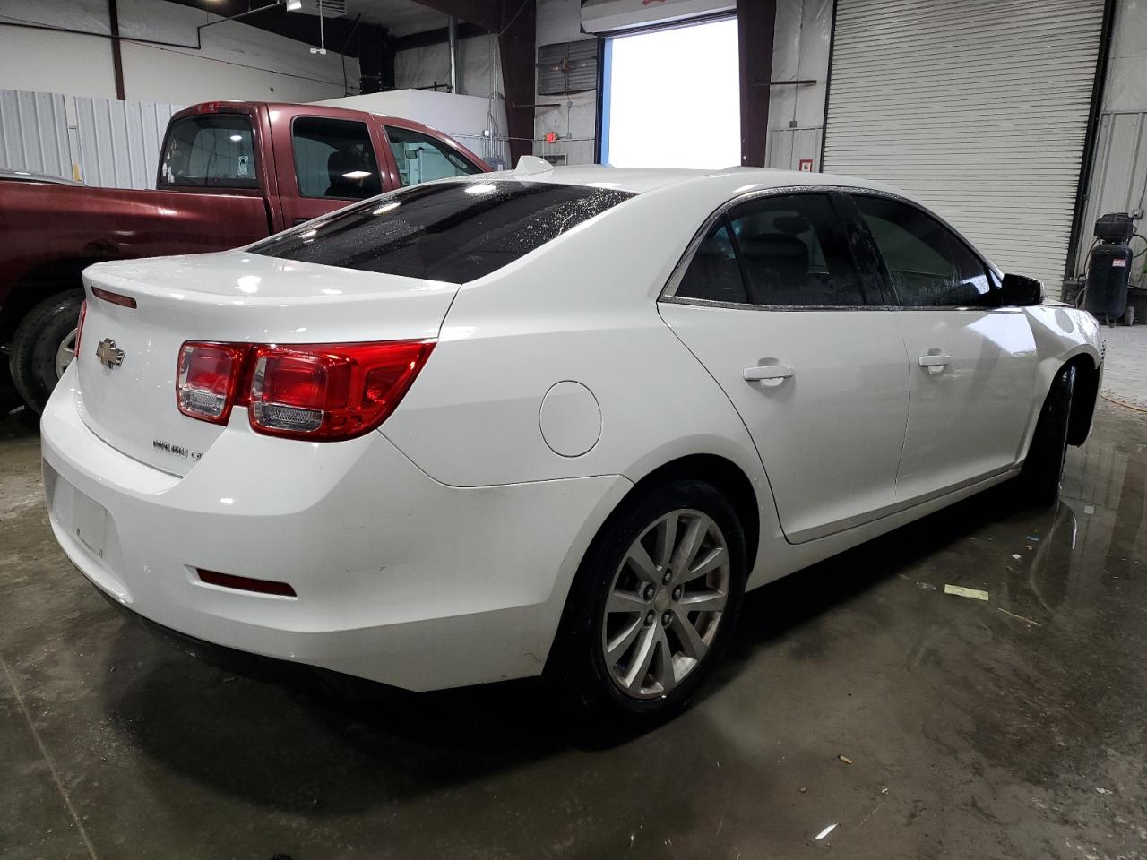 2014 Chevrolet Malibu - Image 3