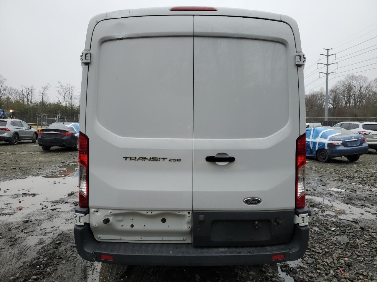 1FTYR2CM8HKA34707 FORD TRANSIT 2017