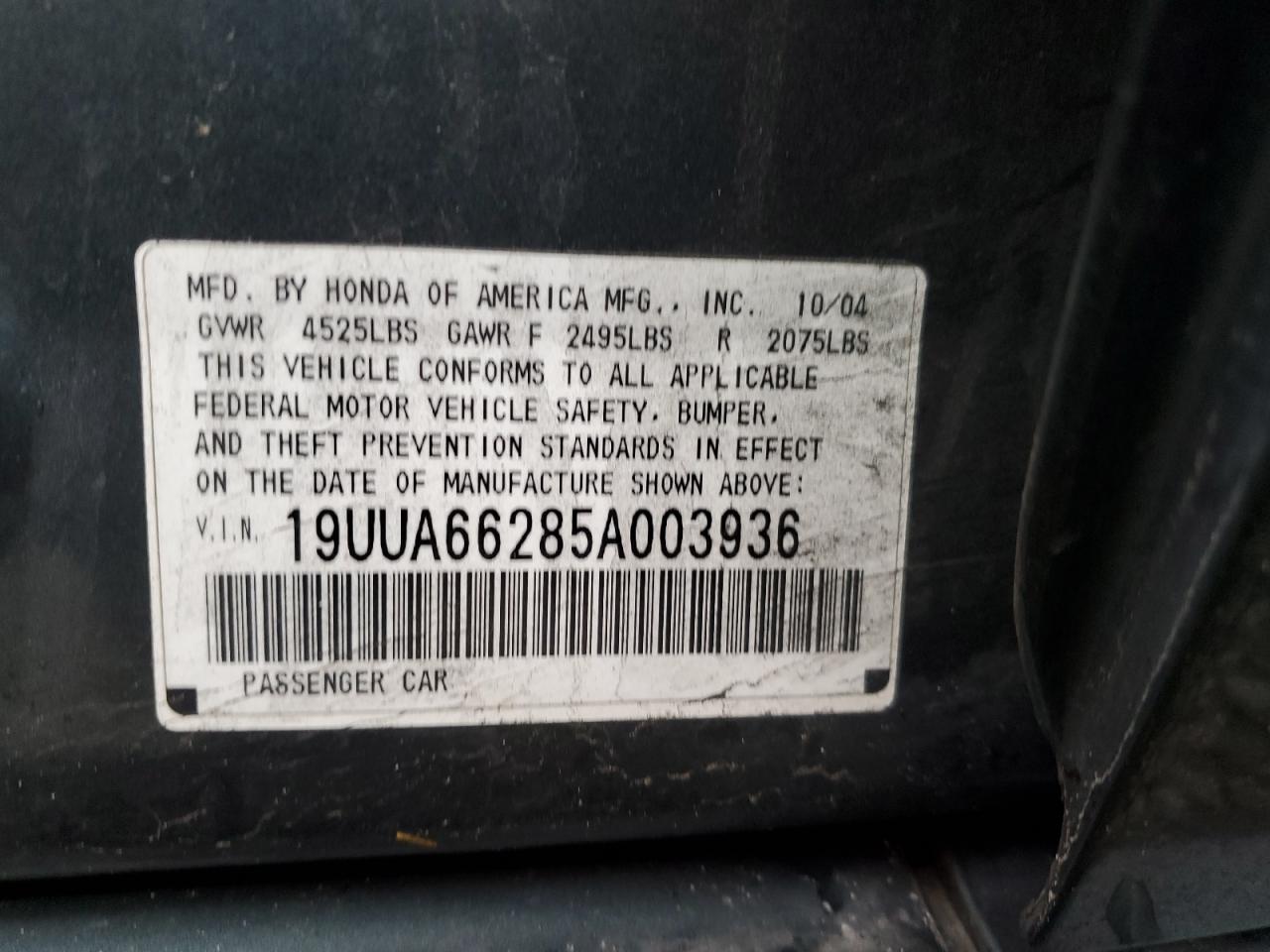 2005 Acura TL - Image 12