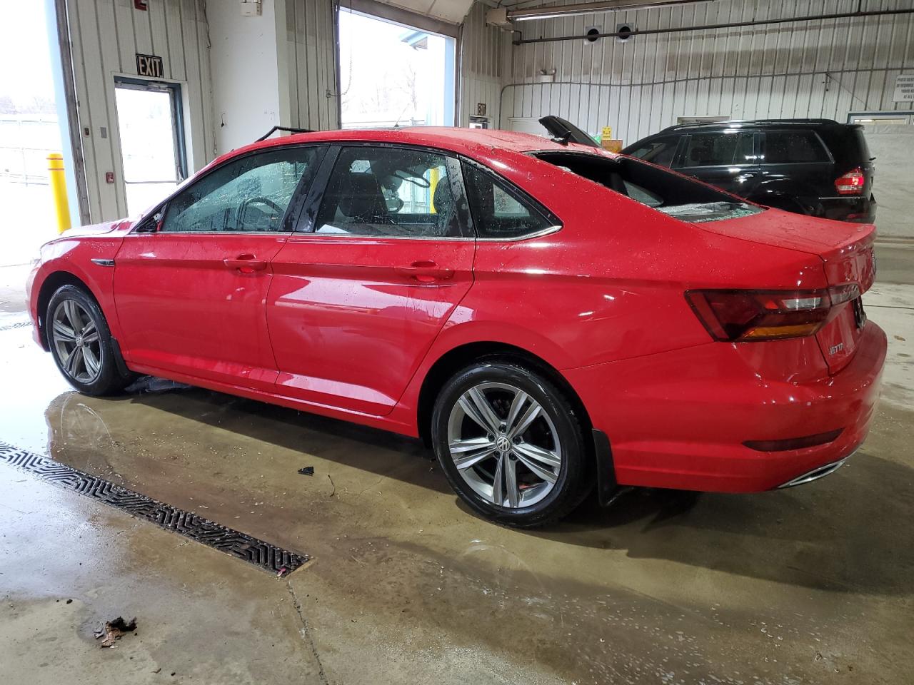 2019 Volkswagen Jetta - Image 2