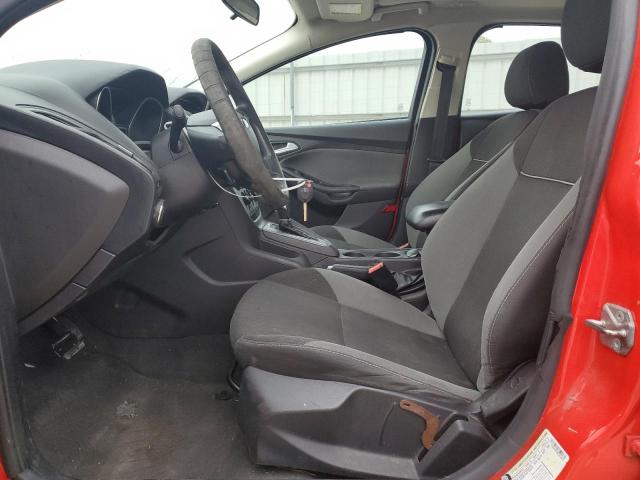  FORD FOCUS 2014 Червоний