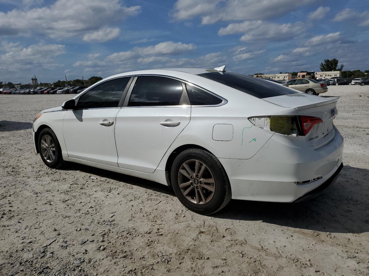 2015 Hyundai Sonata - Image 2