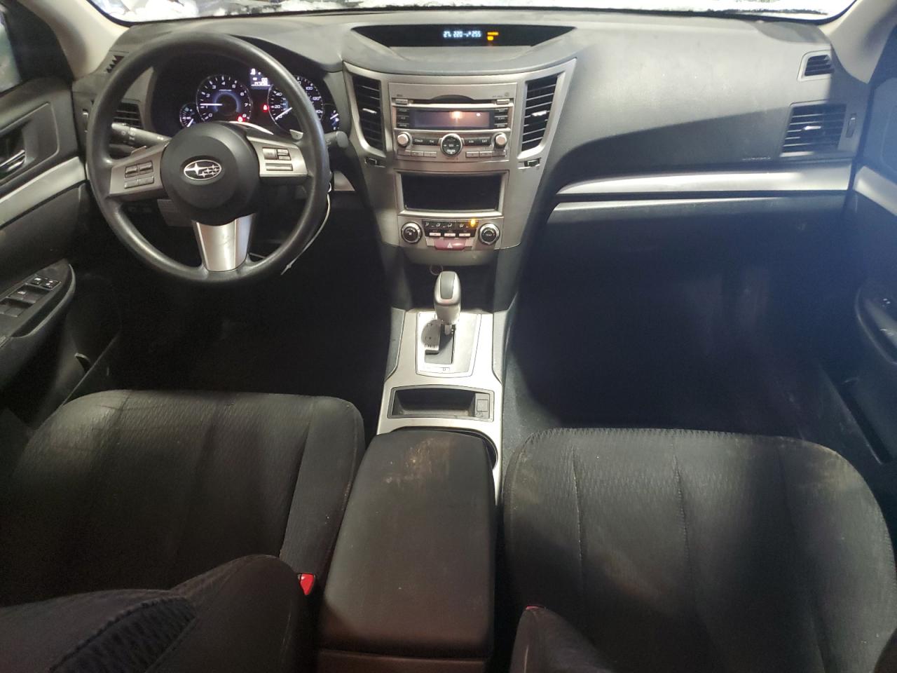 2011 Subaru Outback - Image 8