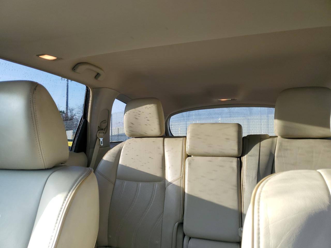 2013 Infiniti JX - Image 10