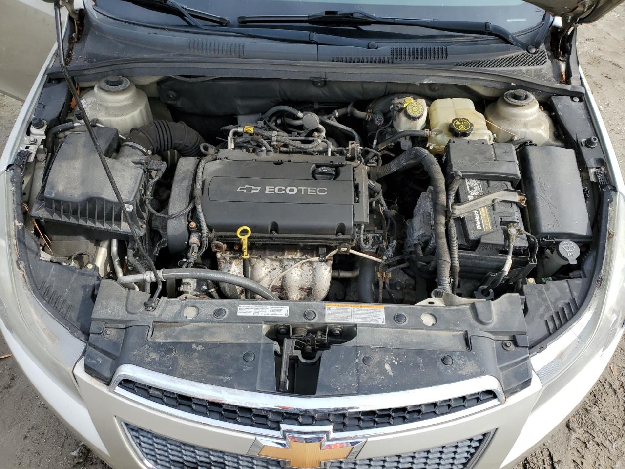 2013 Chevrolet Cruze - Image 11