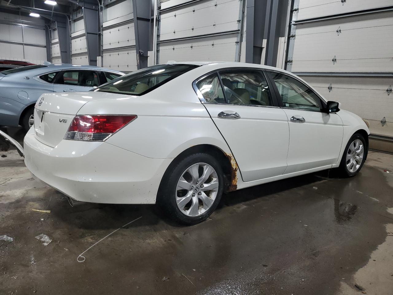 2008 Honda Accord - Image 3