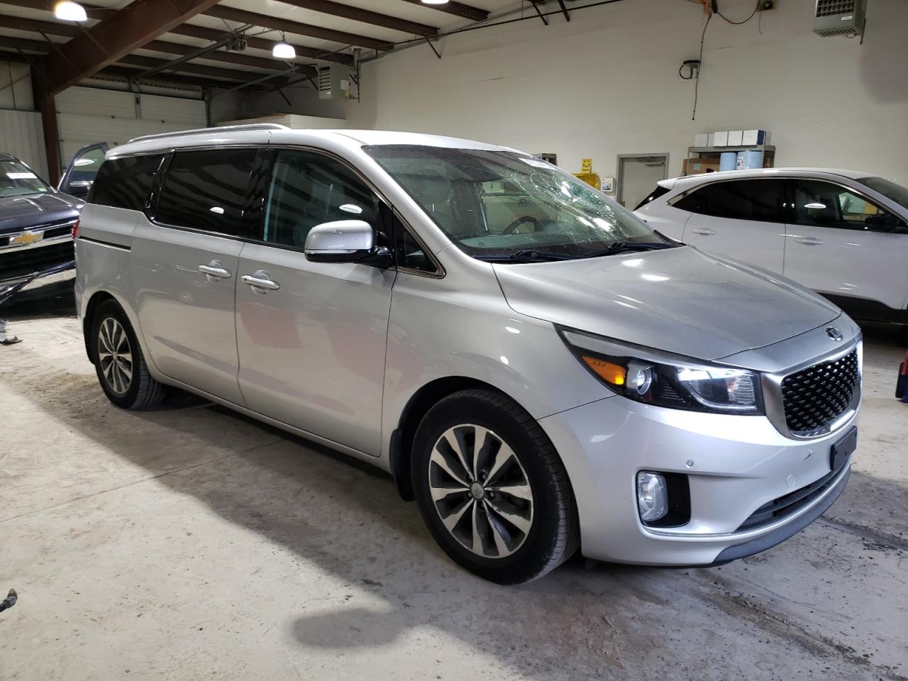 2017 Kia Sedona - Image 4