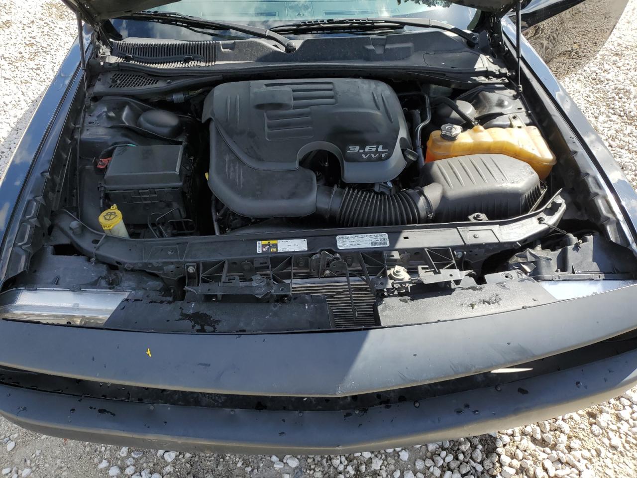 2014 Dodge Challenger - Image 12