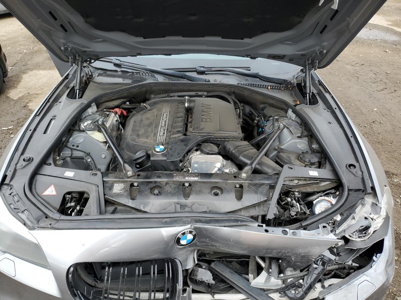 2012 BMW 5er - Image 11