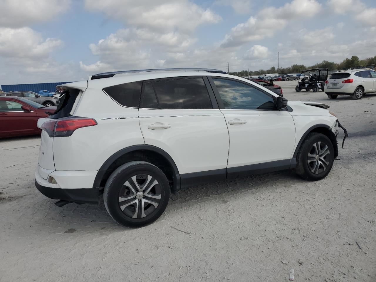 2017 Toyota RAV 4 - Image 3