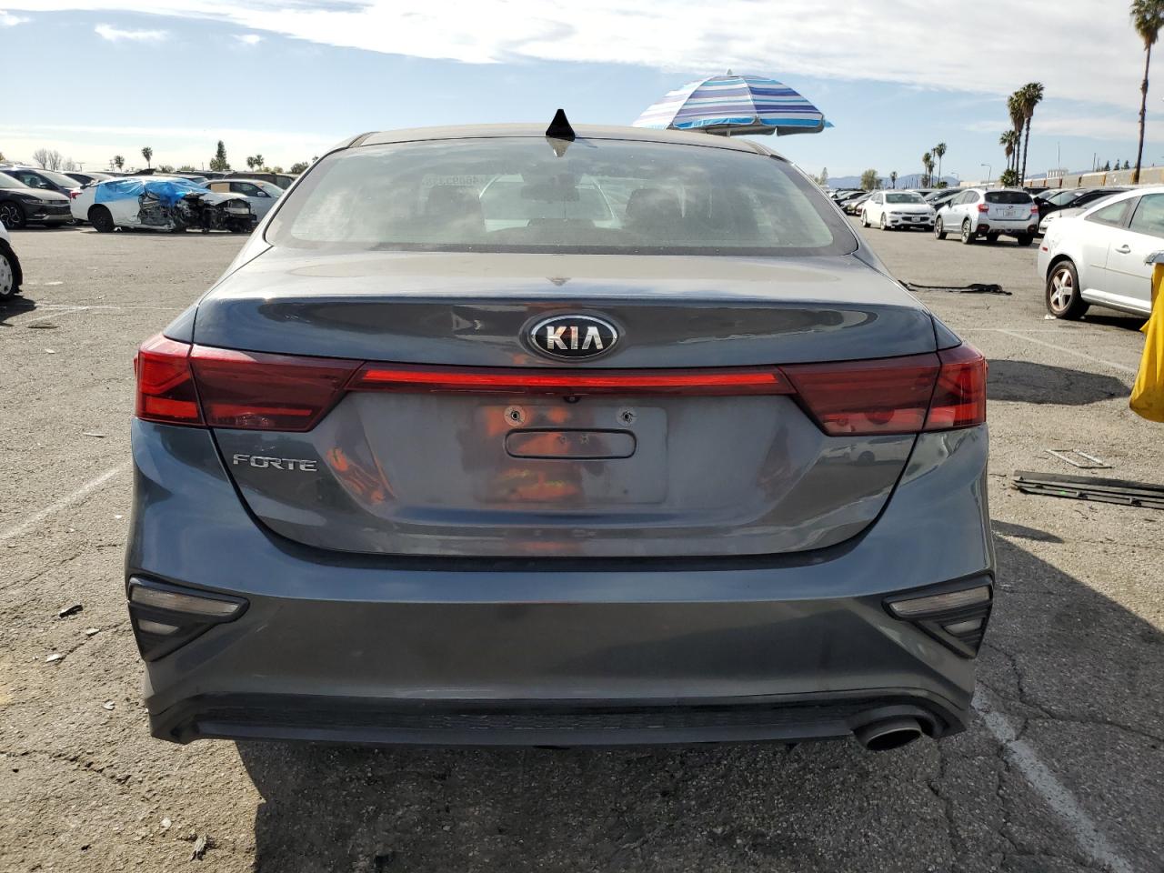 2019 Kia Forte - Image 6