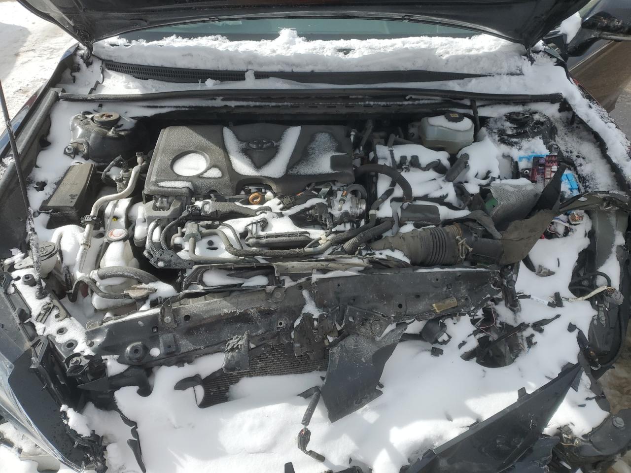 2021 Toyota Camry - Image 11