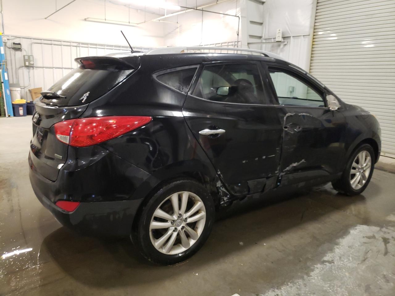 2011 Hyundai Tucson - Image 3