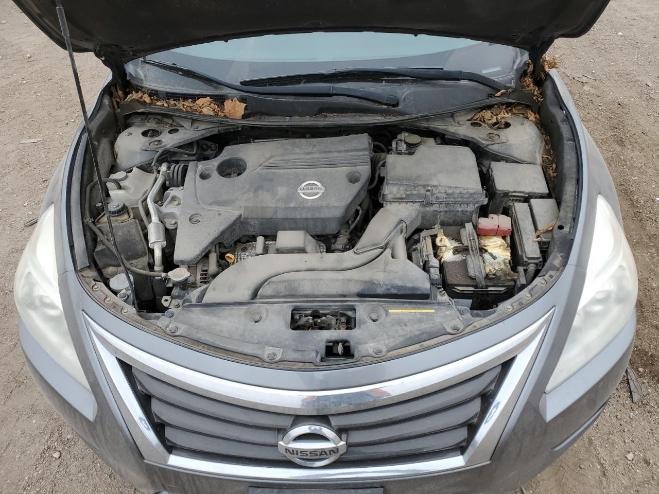 2015 Nissan Altima - Image 11