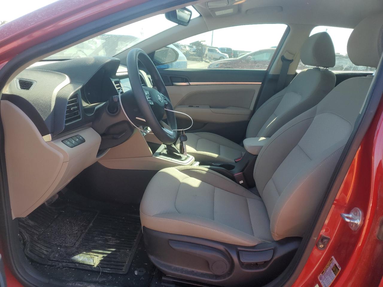 2020 Hyundai Elantra - Image 7