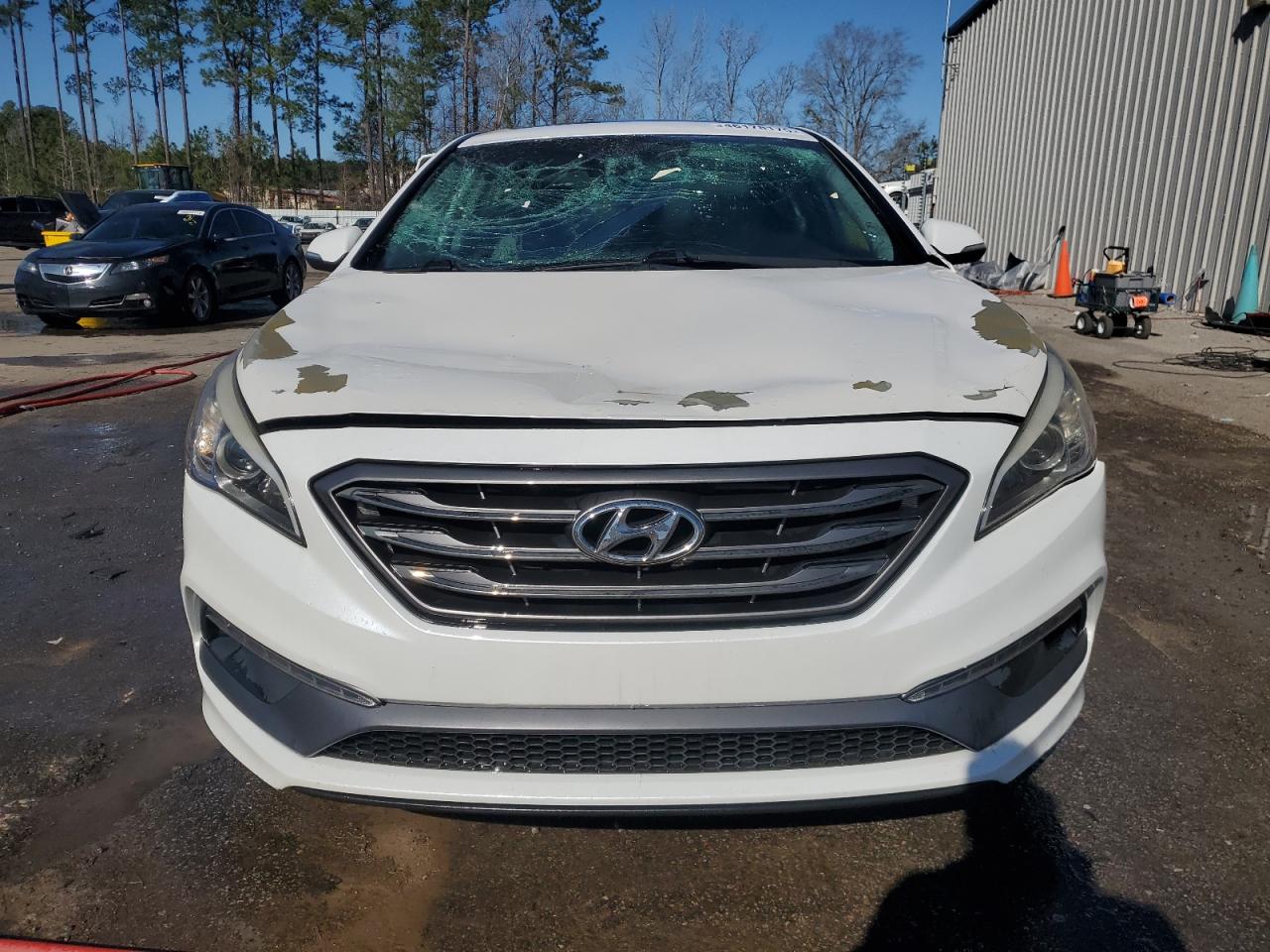 2016 Hyundai Sonata - Image 5