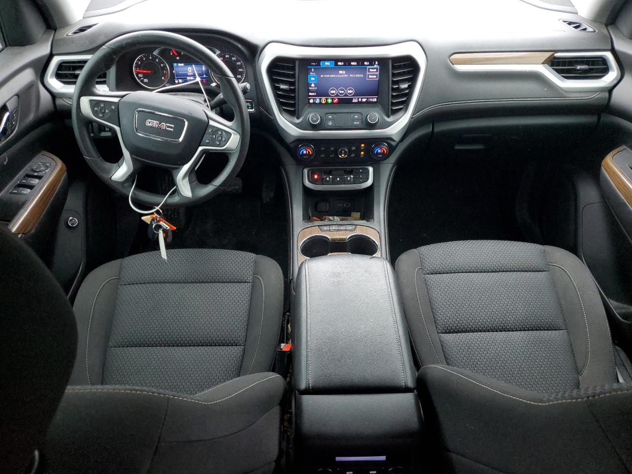 2021 GMC Acadia - Image 8