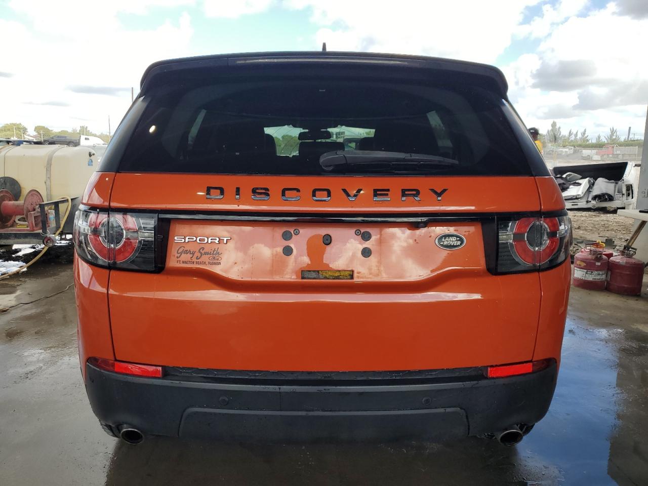 2016 Land Rover Discovery - Image 6