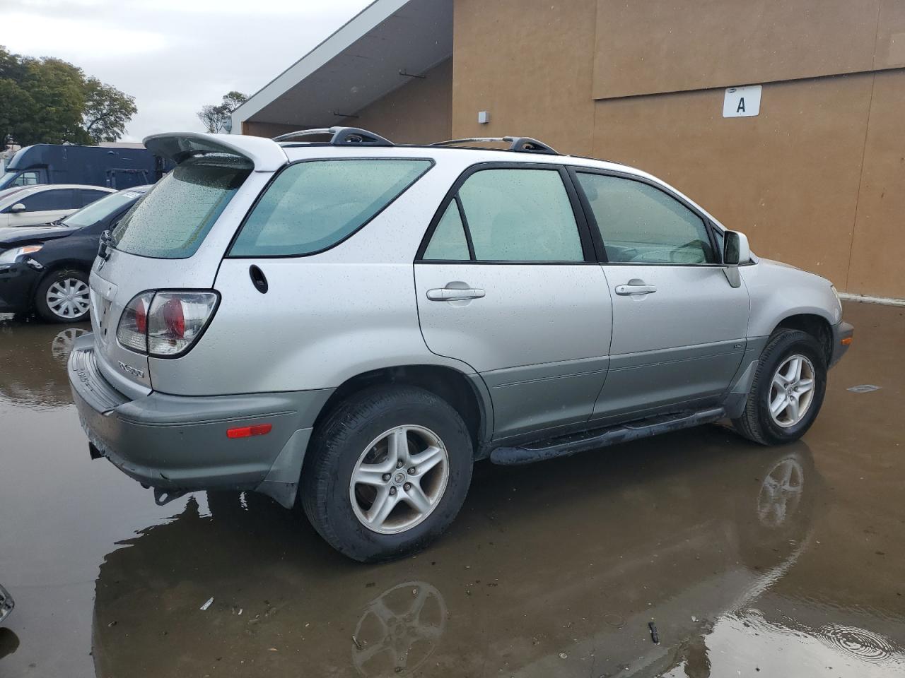 2002 Lexus RX - Image 3