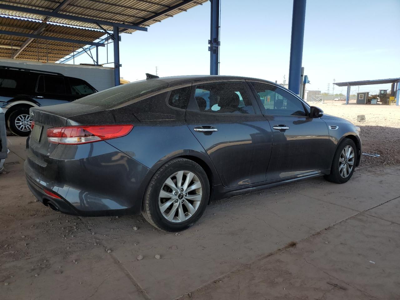 2017 Kia Optima - Image 3