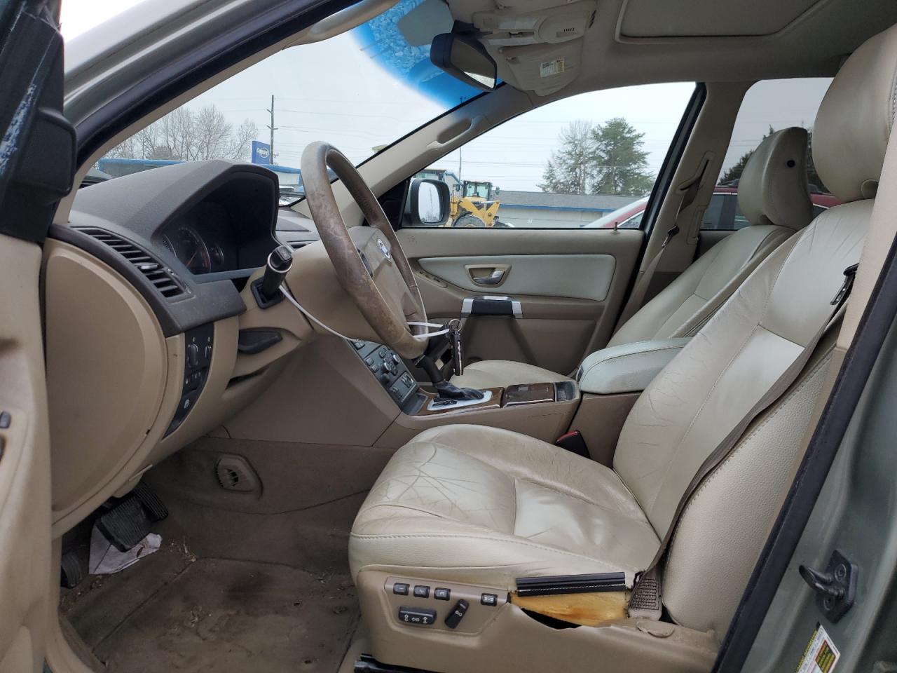 2007 Volvo XC90 - Image 7