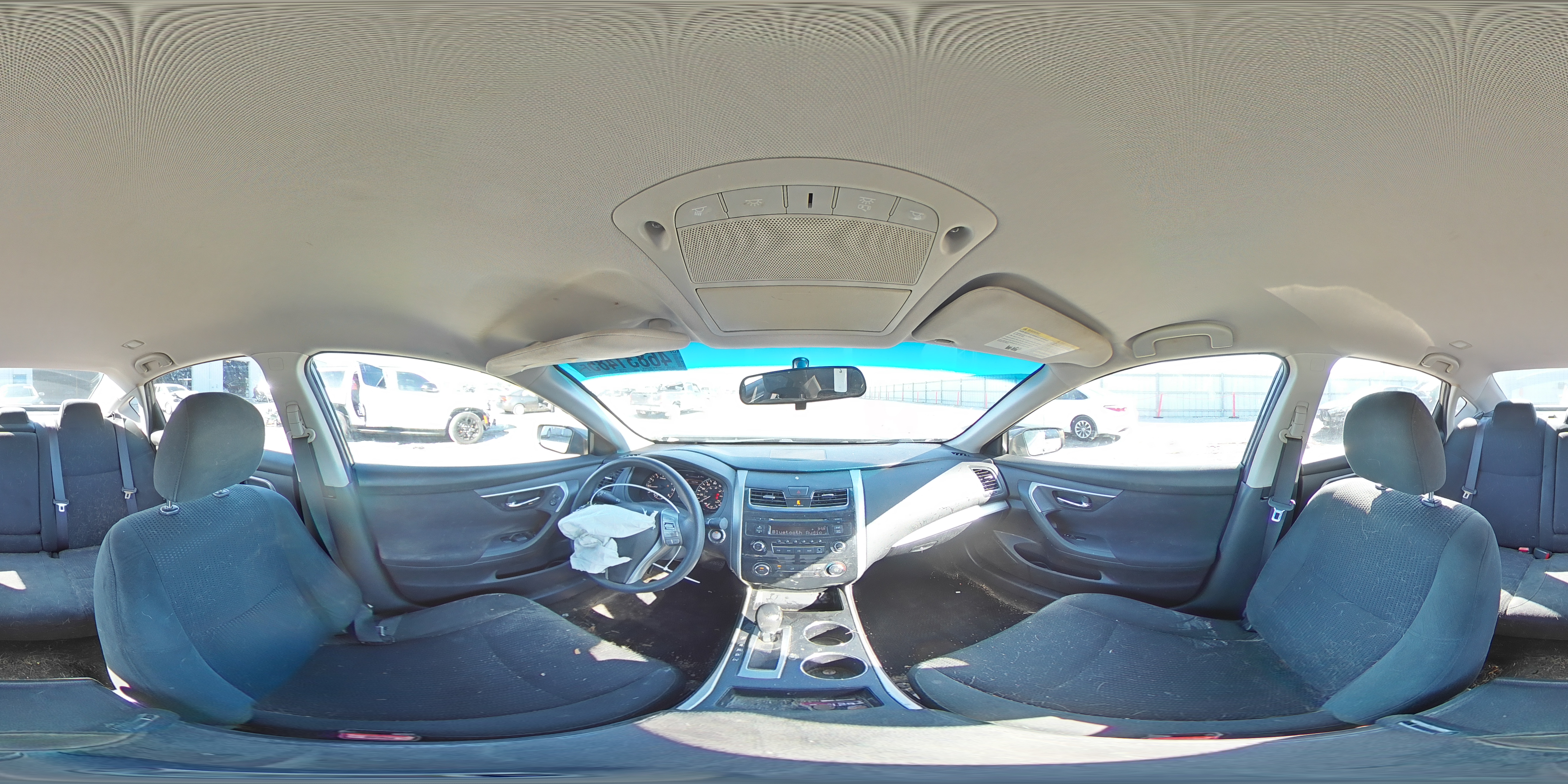 2015 Nissan Altima - Image 12