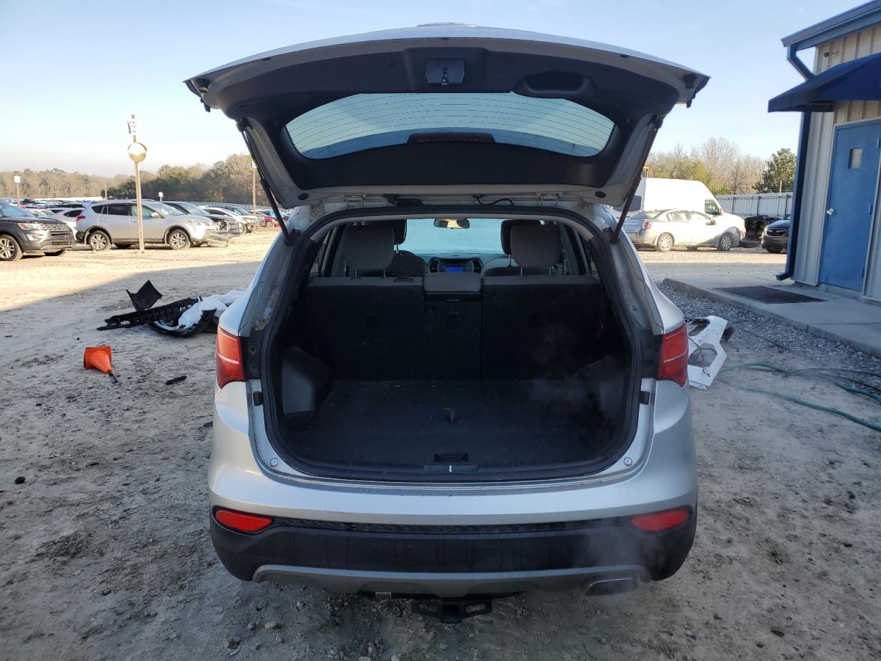 2015 Hyundai Santa Fe - Image 6
